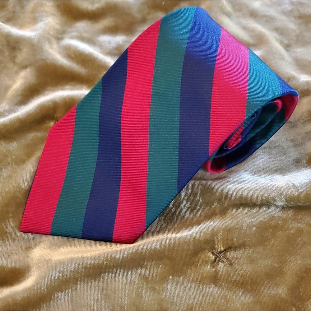Vintage Park Avenue striped silk men's necktie